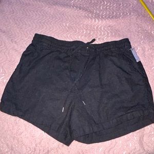 H&M Black shorts.